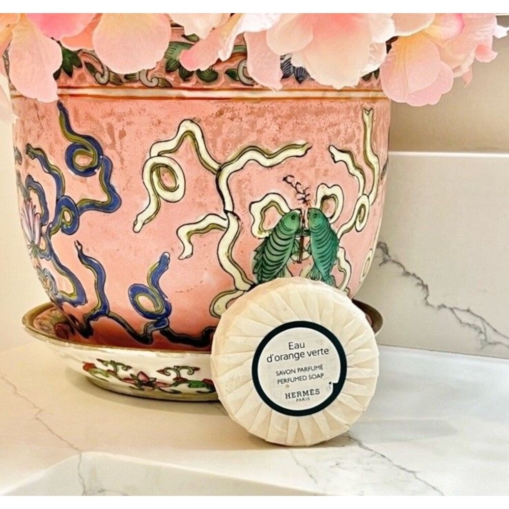 Hermes Eau D'Orange Verte Perfumed Soap (Set of 2) - Picture 5 of 16